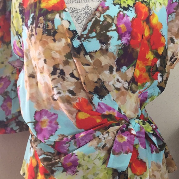 LaFayette 148 NY Silk Blouse/Skirt Floral Wrap - Picture 6 of 9